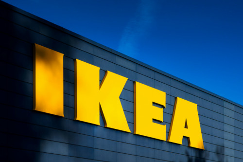 Cherchez-vous à relooker vos meubles IKEA? Découvrez ces marques spécialisées!