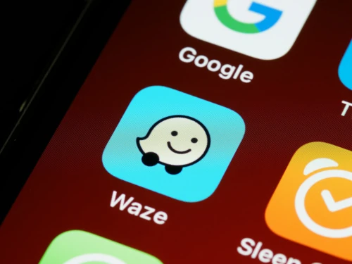 Waze: L'application ultime pour une navigation fluide et communautaire?