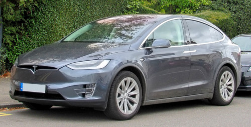 Le Futur est Ici: Découvrez la Révolution Électrique avec la Tesla Model X
